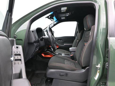 Used 2023 Nissan Frontier PRO-4X w/ Pro Convenience Package AWD/4WD image 9