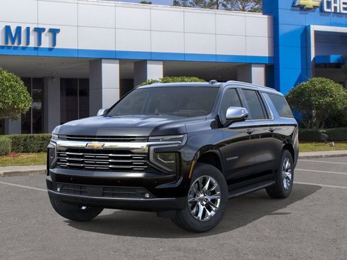 New 2026 Chevrolet Suburban Premier RWD image 6