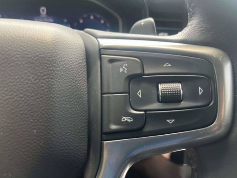 Used 2022 Chevrolet Silverado 1500 LT AWD/4WD image 24