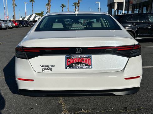Used 2023 Honda Accord EX image 3