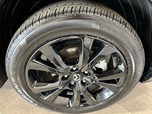 Certified 2024 MAZDA CX-30 AWD 2.5 S w/ Preferred Package image 9