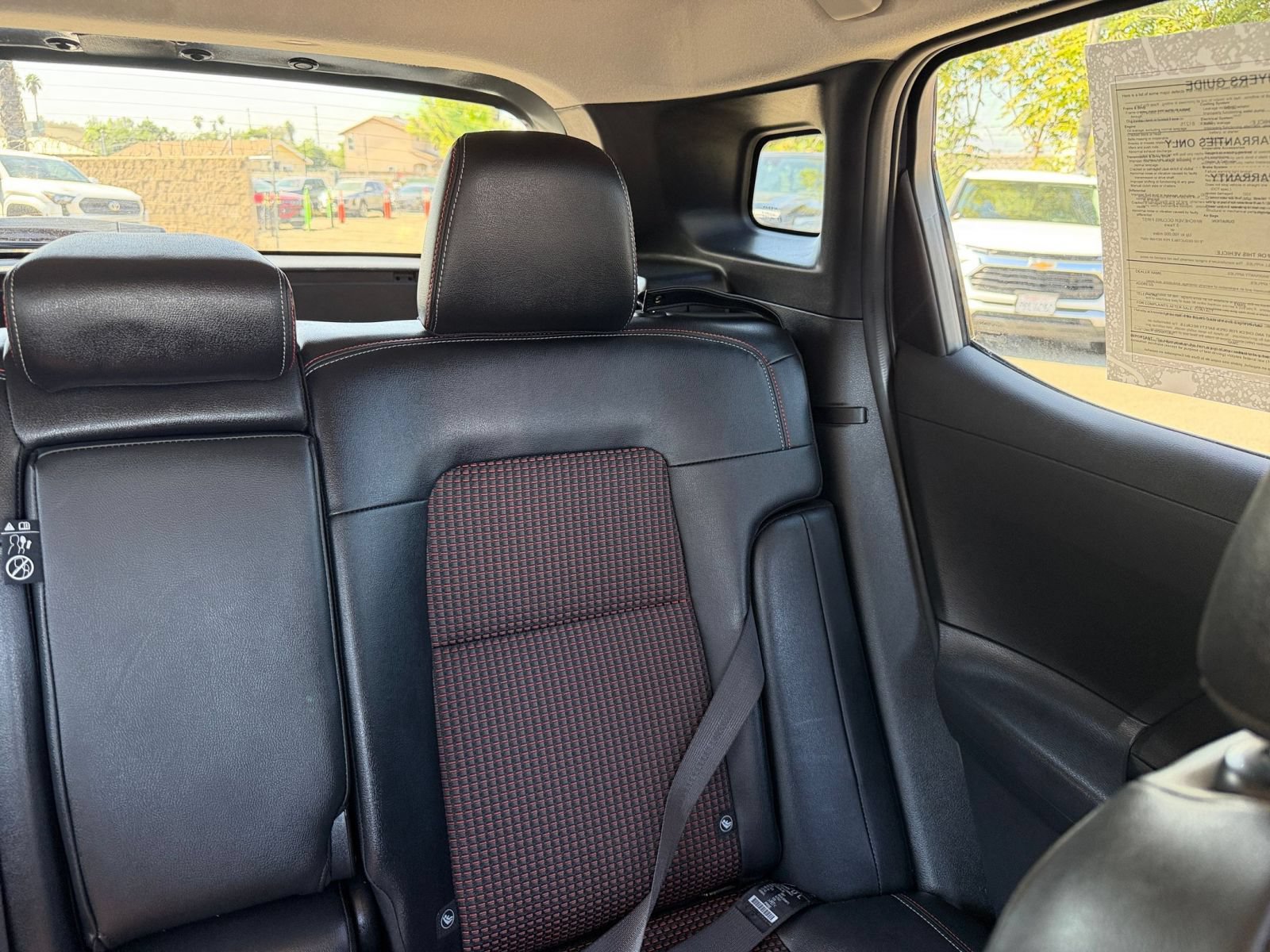 Used 2026 Nissan Kicks SR FWD image 35