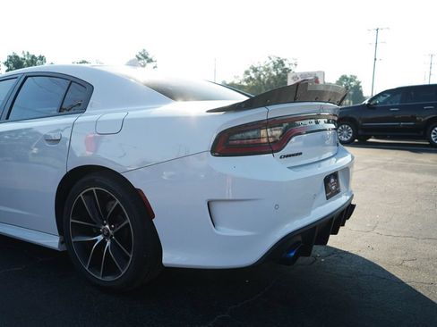 Used 2018 Dodge Charger R/T Scat Pack RWD image 20