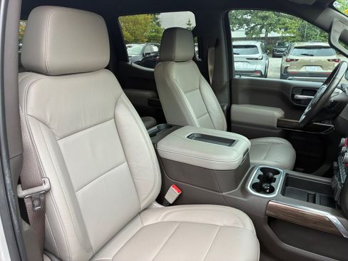 Used 2020 Chevrolet Silverado 1500 RST AWD/4WD image 28
