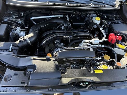 Certified 2025 Subaru Crosstrek 2.0i Premium image 21