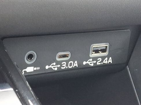 Certified 2025 Subaru Outback Onyx Edition image 24