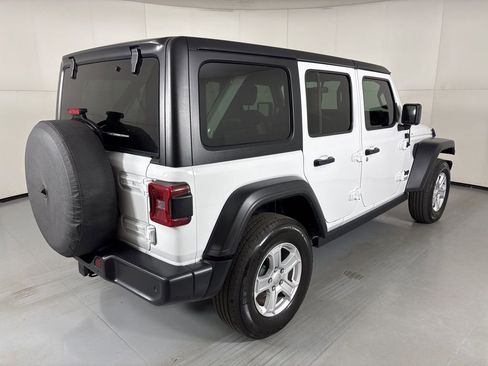 Used 2021 Jeep Wrangler Unlimited Sport image 8