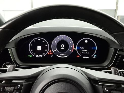 Certified 2025 Porsche Cayenne S AWD/4WD image 9