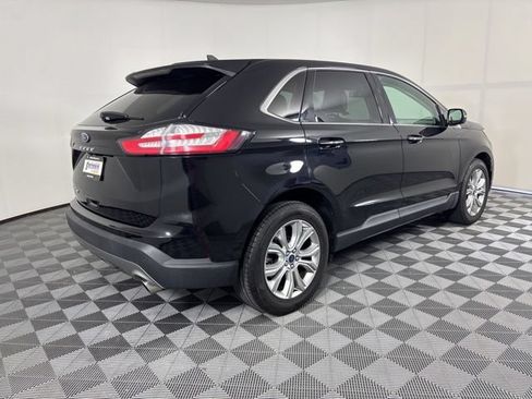 Used 2022 Ford Edge Titanium w/ Equipment Group 301A AWD/4WD image 38