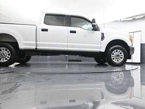 Used 2017 Ford F250 XLT image 33
