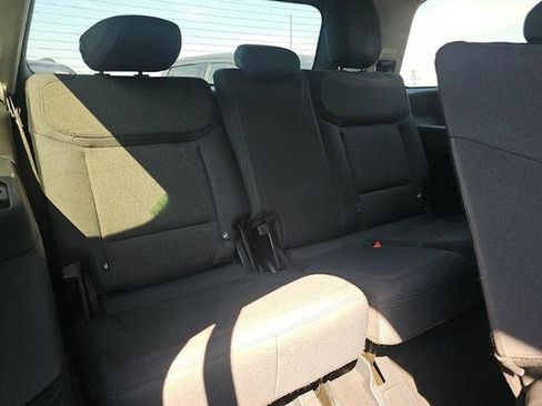 Used 2025 Ford Expedition Active AWD/4WD image 9