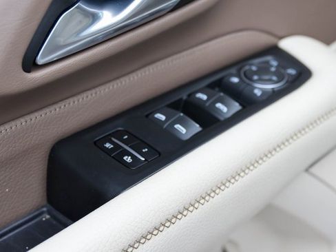 Used 2021 GMC Yukon Denali w/ Denali Premium Package image 14