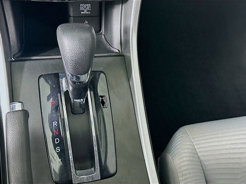 Used 2015 Honda Accord LX image 24