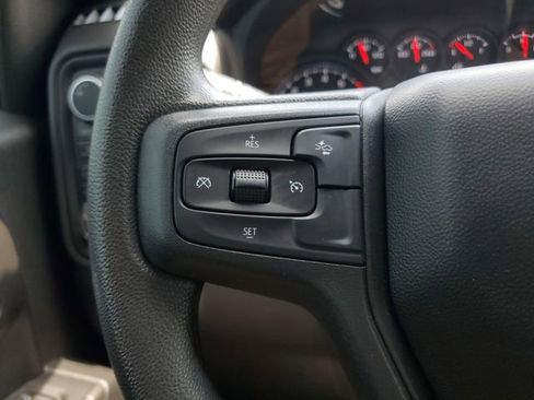 Used 2025 Chevrolet Silverado 1500 Custom Trail Boss AWD/4WD image 27