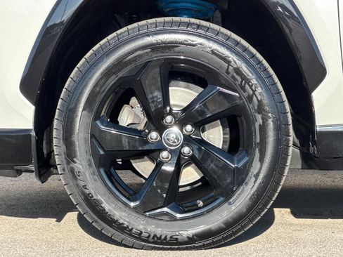 Used 2019 Toyota RAV4 XSE image 32