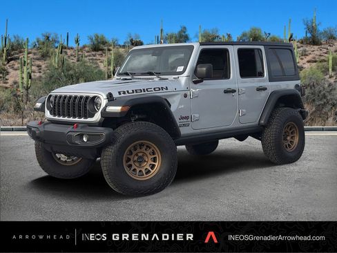 Used 2024 Jeep Wrangler Unlimited Rubicon w/ Convenience Group image 1