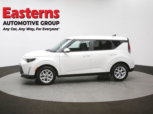 Used 2025 Kia Soul LX w/ LX Technology Package FWD image 58