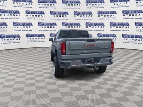 Used 2025 GMC Sierra 1500 SLT image 7