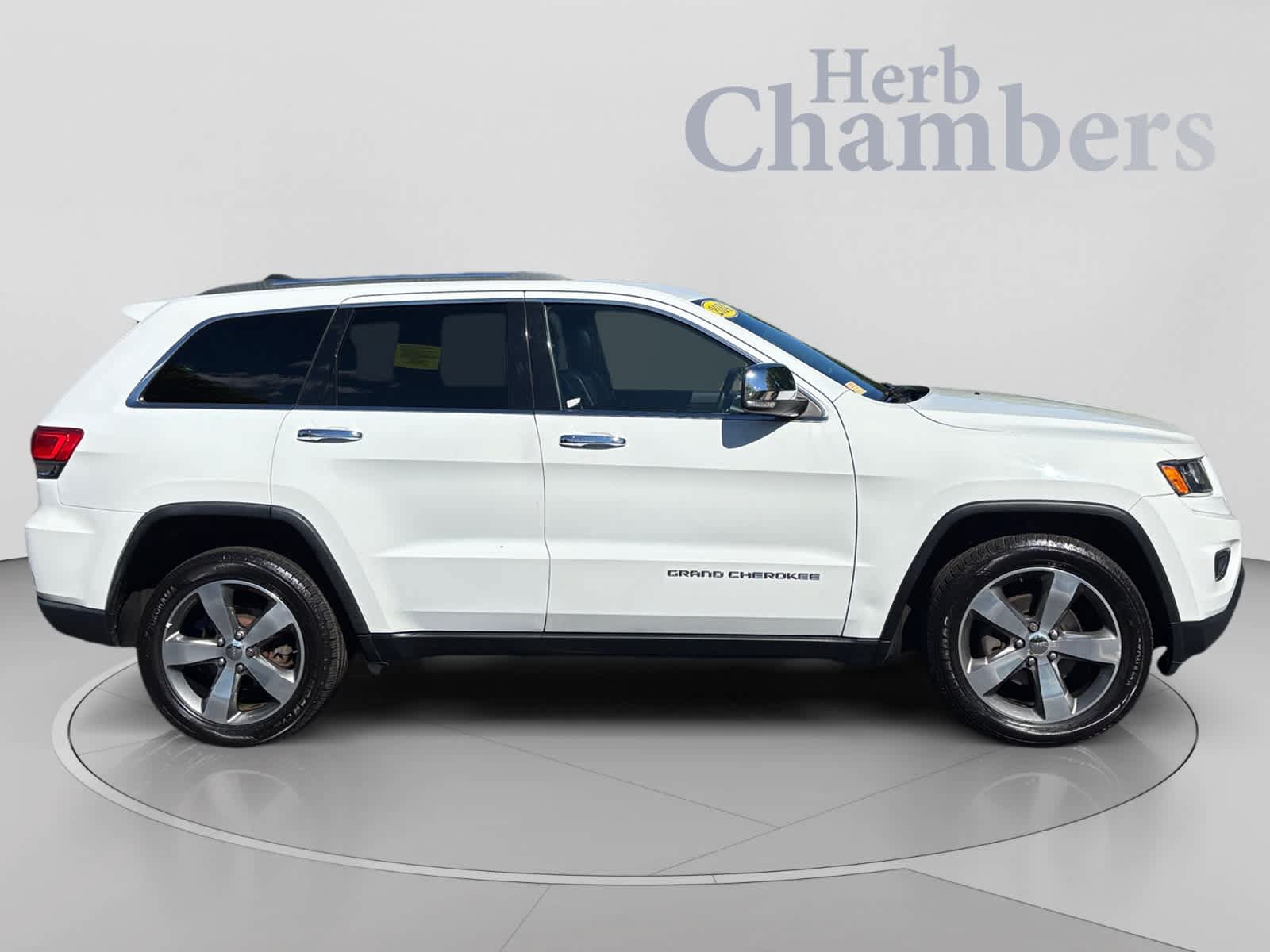Used 2014 Jeep Grand Cherokee Limited w/ Trailer Tow Group IV AWD/4WD image 5
