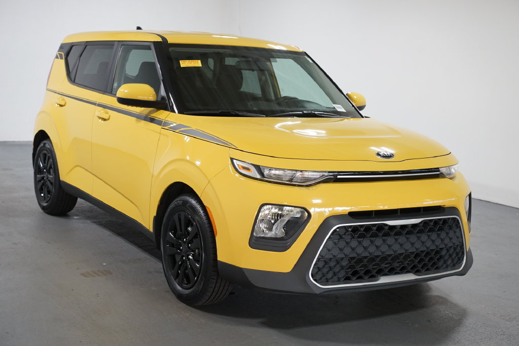 Used 2020 Kia Soul LX FWD image 3