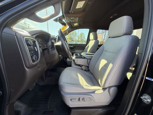 Used 2020 Chevrolet Silverado 1500 LT w/ All-Star Edition image 17