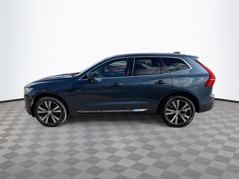 Used 2022 Volvo XC60 B6 Inscription w/ Advanced Package image 9