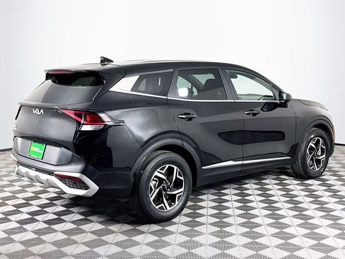 Used 2023 Kia Sportage LX image 10