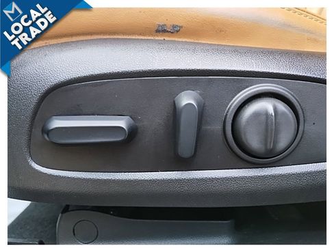 Used 2018 Buick Enclave Essence image 22