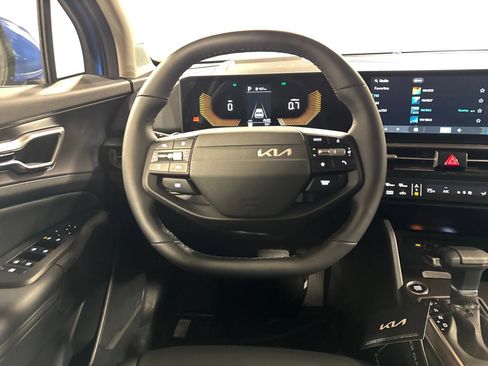 New 2026 Kia Sportage EX AWD/4WD image 22