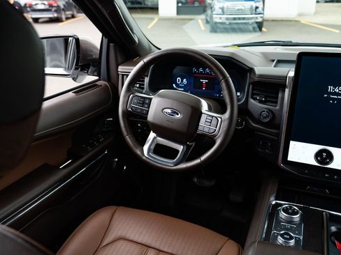 Used 2024 Ford Expedition King Ranch AWD/4WD image 8