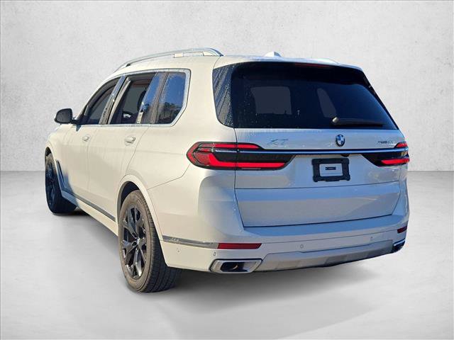Used 2025 BMW X7 xDrive40i w/ Executive Package AWD/4WD image 7