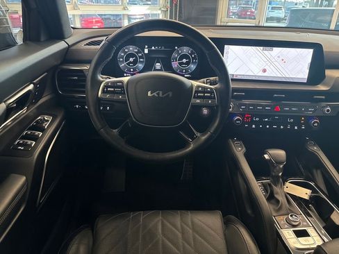 Used 2023 Kia Telluride SX Prestige X-Line image 16