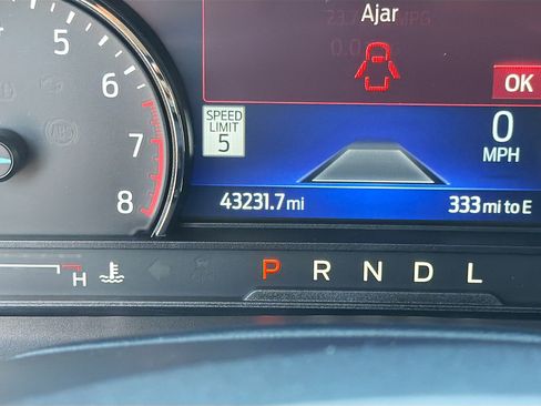 Used 2022 Ford Explorer XLT w/ Equipment Group 202A image 42