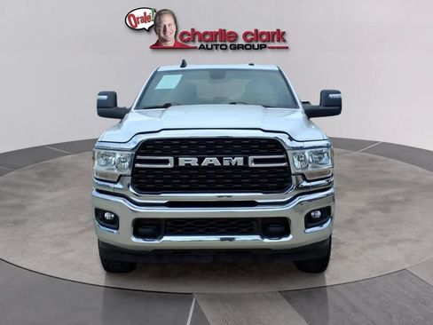 Used 2024 RAM 2500 Big Horn AWD/4WD image 8