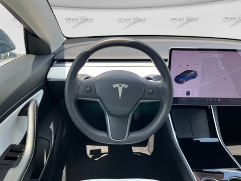 Used 2020 Tesla Model 3 Long Range AWD/4WD image 12