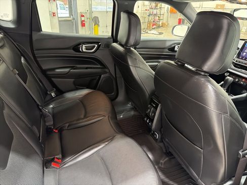 Used 2022 Jeep Compass High Altitude image 28