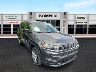 Used 2023 Jeep Compass Sport video 2