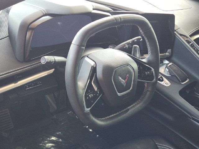 Used 2024 Chevrolet Corvette Stingray Preferred Cpe w/ Z51 Performance Package RWD image 17