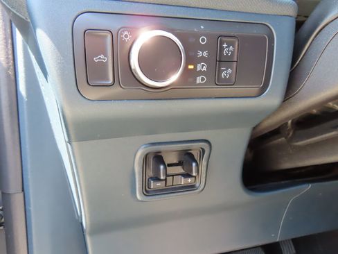 Used 2022 Ford Maverick XLT w/ Equipment Group 300A Standard AWD/4WD image 15