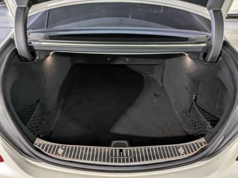Used 2016 Mercedes-Benz S 550 Sedan image 7