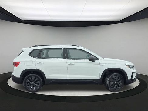 Certified 2023 Volkswagen Taos S image 8