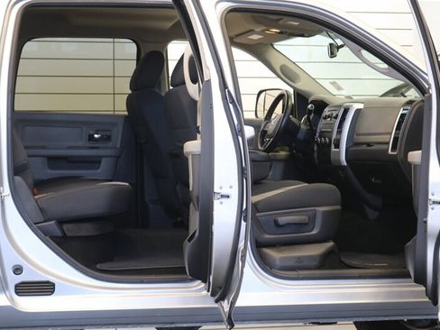 Used 2012 RAM 3500 Big Horn AWD/4WD image 47