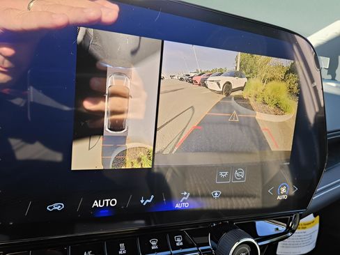 New 2025 Chevrolet Blazer EV LT w/ Midnight/Sport Edition AWD/4WD image 8