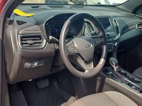 Used 2022 Chevrolet Equinox RS FWD image 8