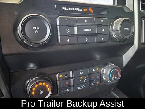Used 2019 Ford F150 XLT w/ Equipment Group 302A Luxury AWD/4WD image 35