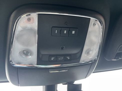 Used 2019 Dodge Durango R/T w/ Trailer Tow Group IV image 33