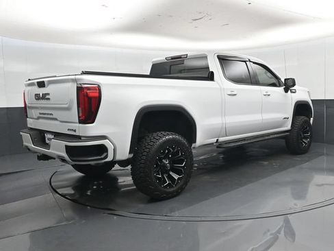 Used 2021 GMC Sierra 1500 AT4 w/ AT4 Preferred Package AWD/4WD image 3