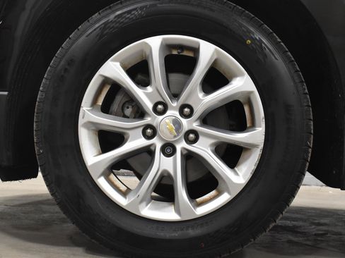 Used 2020 Chevrolet Equinox LT w/ Driver Convenience Package AWD/4WD image 27