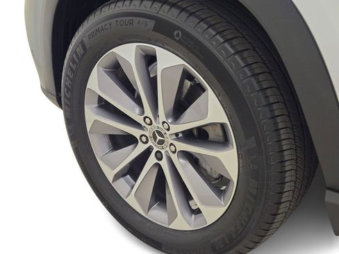 Used 2022 Mercedes-Benz GLE 350 4MATIC w/ Premium Package image 14