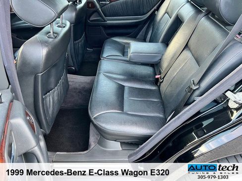 Used 1999 Mercedes-Benz E 320 Wagon image 23